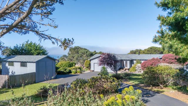 14350 Hanson Circle, Mendocino, CA 95460