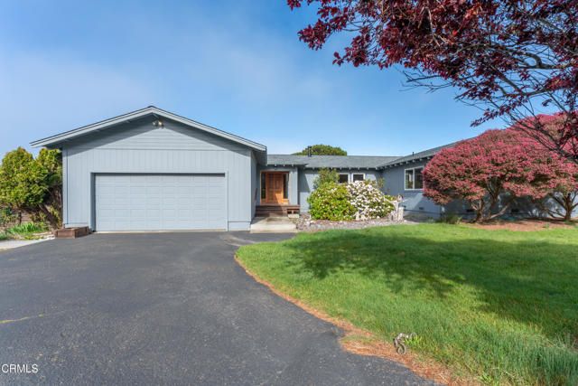 14350 Hanson Circle, Mendocino, CA 95460