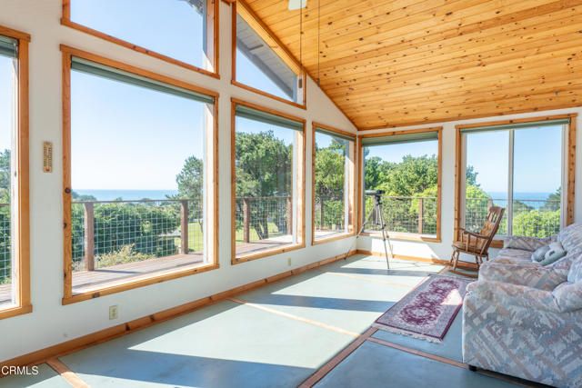 14350 Hanson Circle, Mendocino, CA 95460