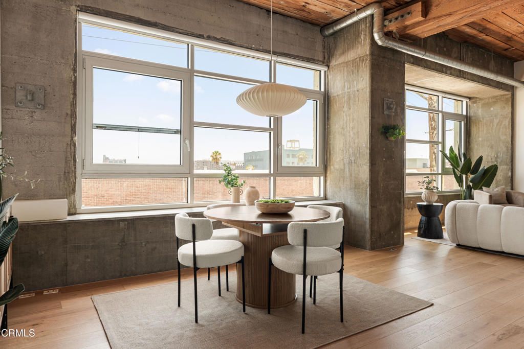 Image 12 of property listing at 530 S Hewitt Street 455, Los Angeles, CA 90013
