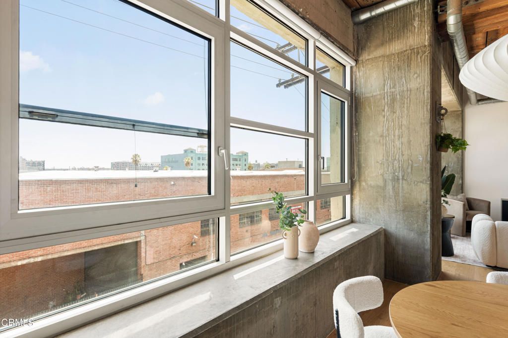 Image 30 of property listing at 530 S Hewitt Street 455, Los Angeles, CA 90013
