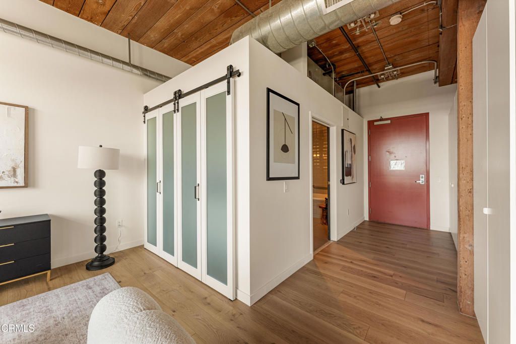Image 35 of property listing at 530 S Hewitt Street 455, Los Angeles, CA 90013