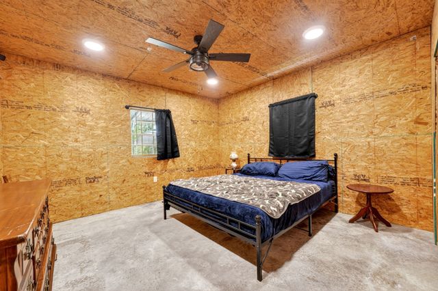 1425 Raintree Road, West Tawakoni, TX 75474