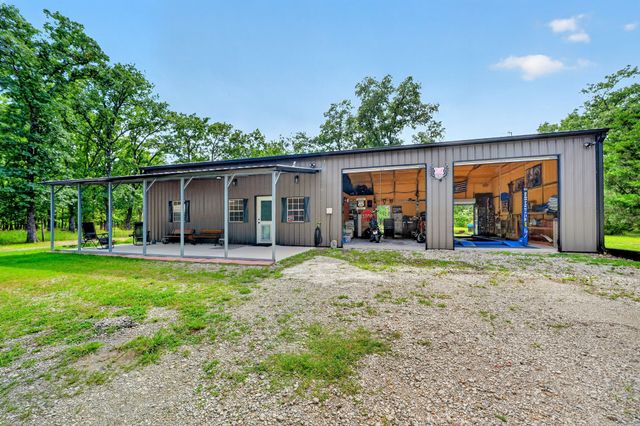 1425 Raintree Road, West Tawakoni, TX 75474