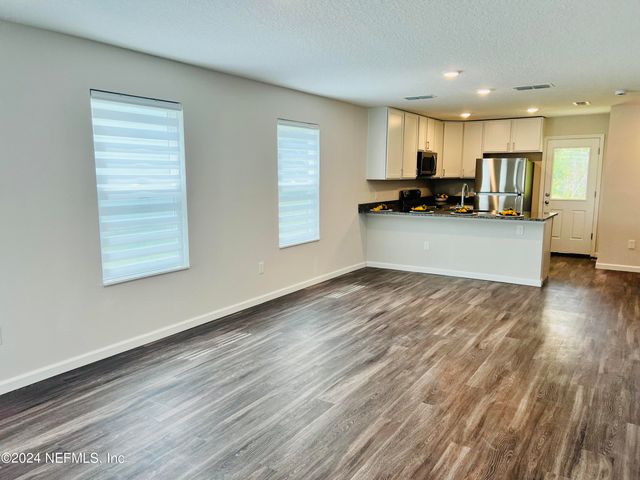 575 S WOODLAWN Street, St. Augustine, FL 32084