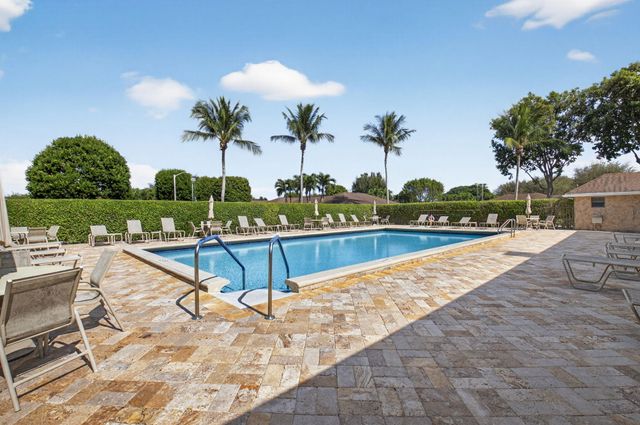 4335 Pear Tree Circle A, Boynton Beach, FL 33436