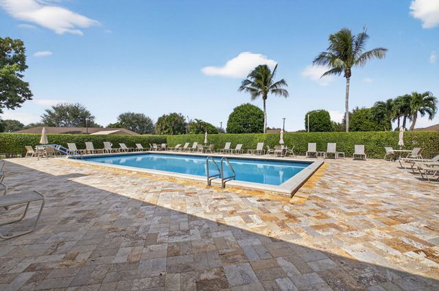 4335 Pear Tree Circle A, Boynton Beach, FL 33436