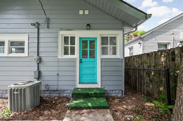 601 N Livingston Avenue, Indianapolis, IN 46222