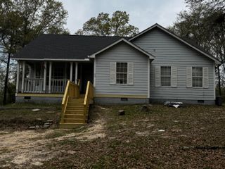 53 Flagstaff St., Lumberton, MS 39455