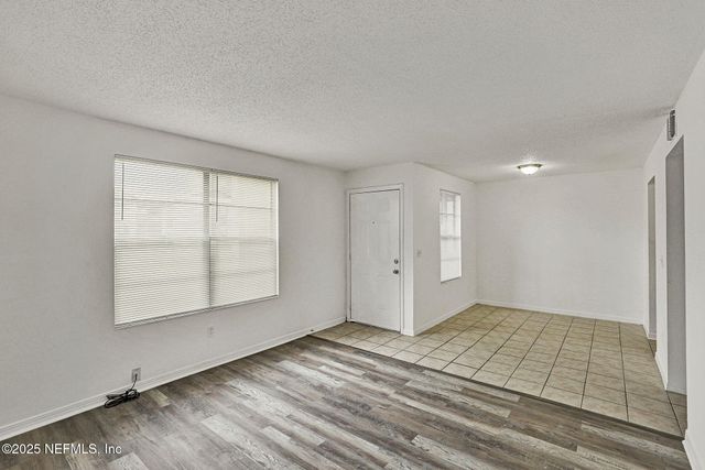 475 CRABAPPLE Court B, Orange Park, FL 32073