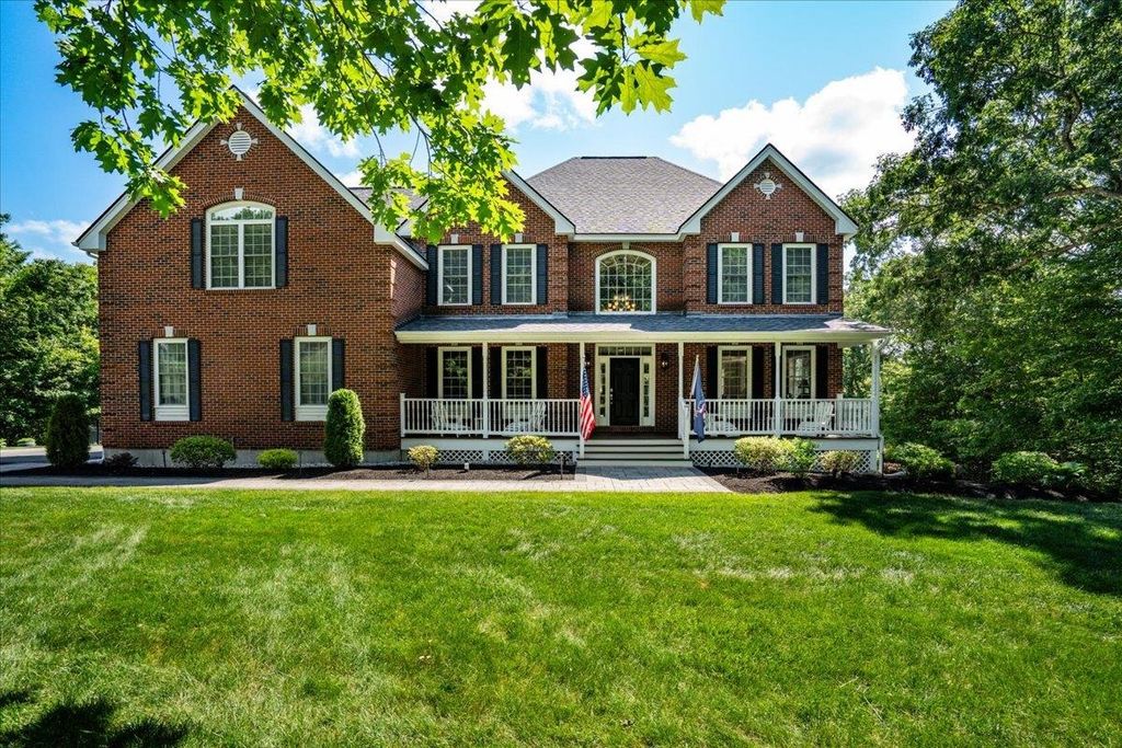 55 Cedar Crest Lane, Auburn, NH 03032