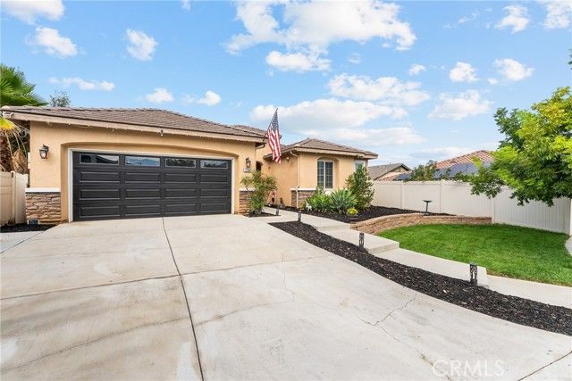 12968 Scenic View Court, Yucaipa, CA 92399