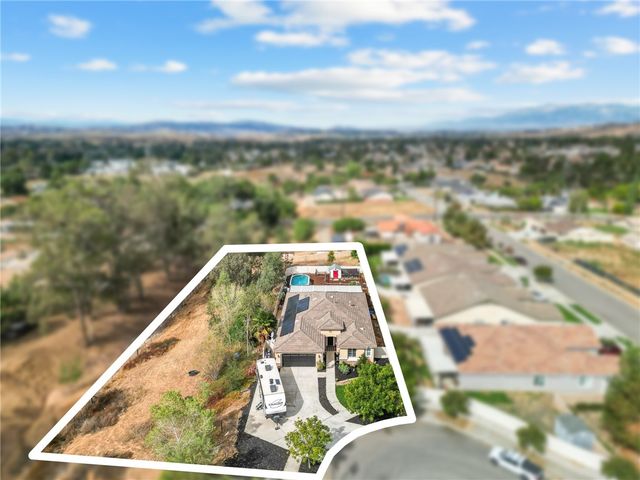 12968 Scenic View Court, Yucaipa, CA 92399
