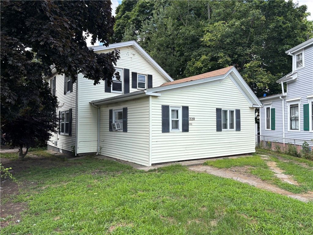 220 Dunnell Avenue, Pawtucket, RI 02860