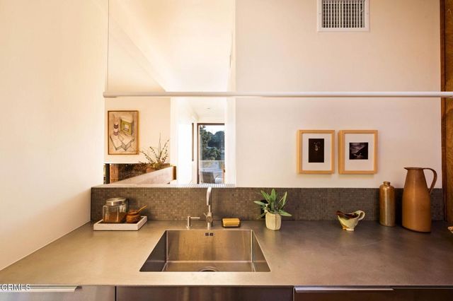 857 Montecito Drive, Los Angeles, CA 90031