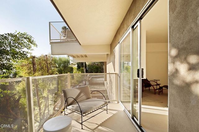 857 Montecito Drive, Los Angeles, CA 90031