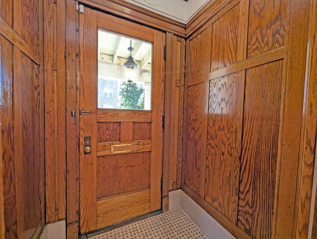 836 E 52nd Street, Chicago, IL 60615