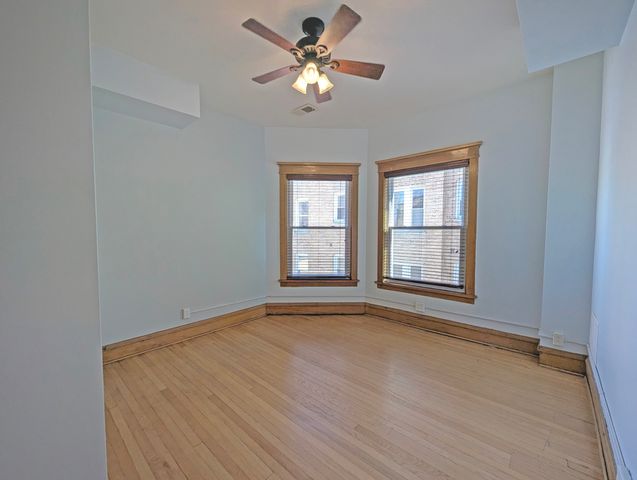 836 E 52nd Street, Chicago, IL 60615