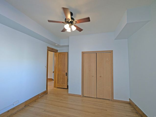 836 E 52nd Street, Chicago, IL 60615