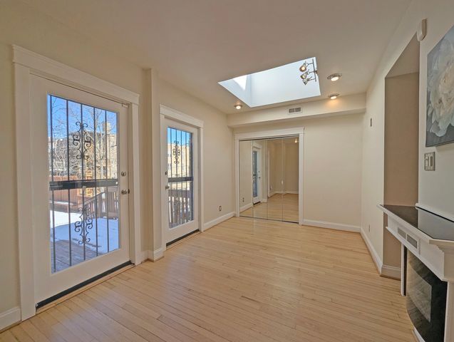 836 E 52nd Street, Chicago, IL 60615