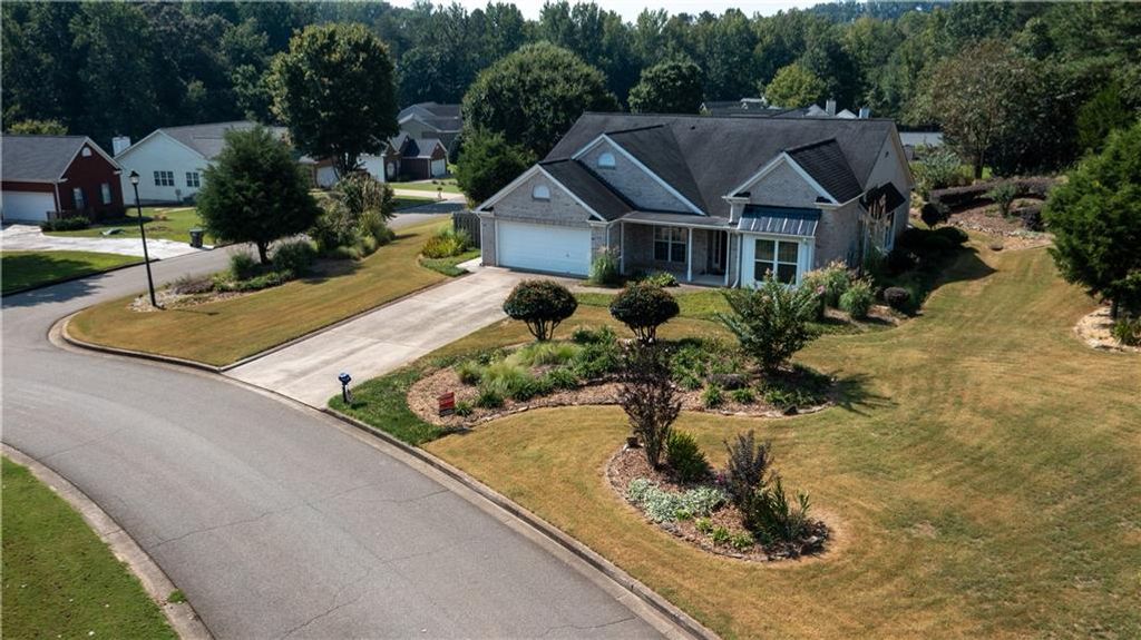 7830 Paddocks Mill Drive, Cumming, GA 30041