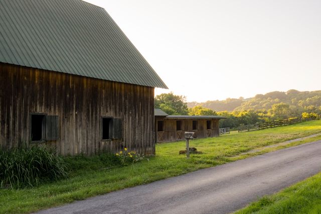 3556 Buford Station Rd, Lynnville, TN 38472