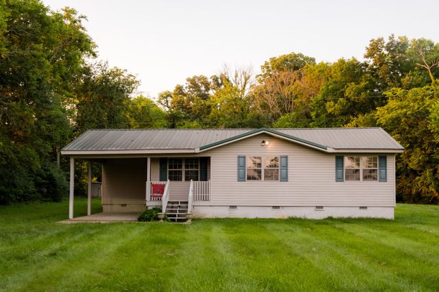 3556 Buford Station Rd, Lynnville, TN 38472