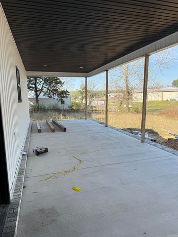 6 Sugar Maple Drive, Greenbrier, AR 72058