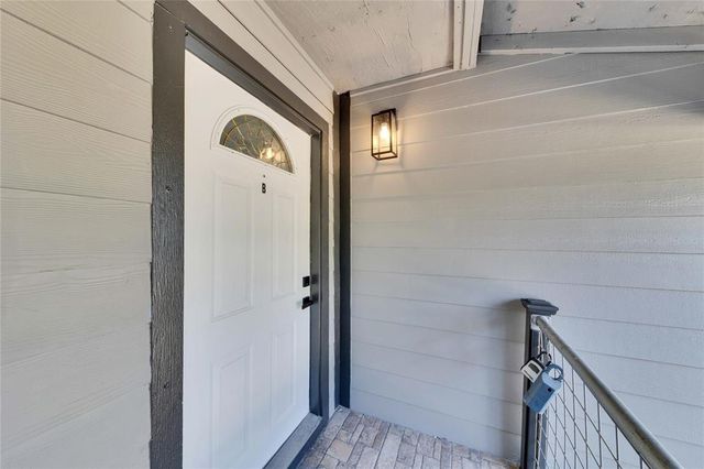 1903 Woodland Ave B, Austin, TX 78741