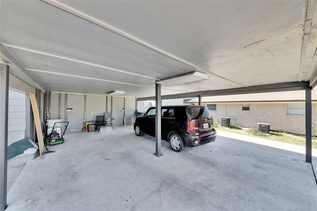1903 Woodland Ave B, Austin, TX 78741