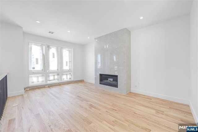 762 Williams Place B, Cliffside Park, NJ 07010