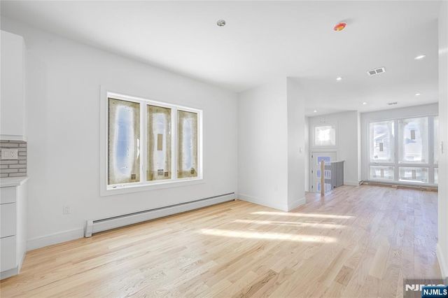 762 Williams Place B, Cliffside Park, NJ 07010