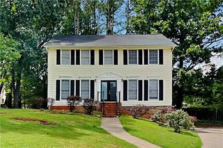 4281 Keheley Lake NE Drive, Marietta, GA 30066