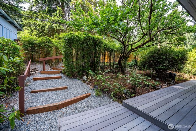 23134 Vashon Highway SW, Vashon, WA 98070