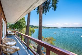 23134 Vashon Highway SW, Vashon, WA 98070