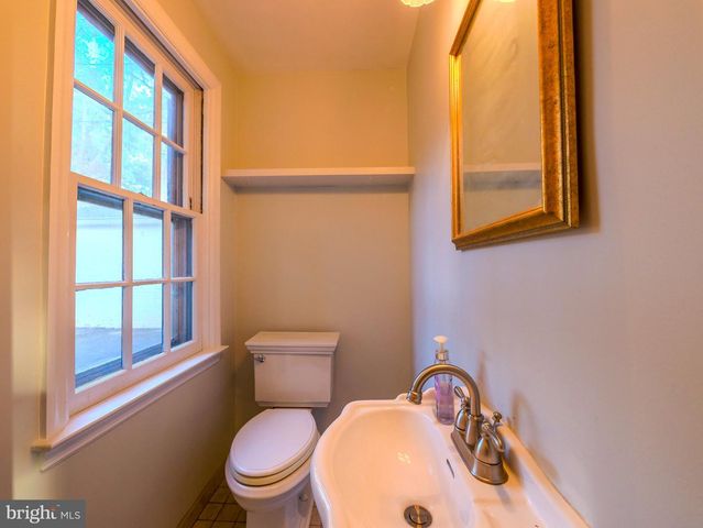 209 PLUSH MILL RD, Wallingford, PA 19086