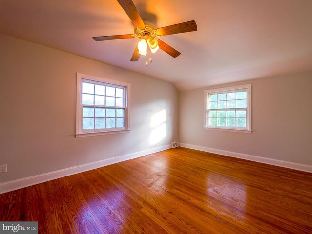 209 PLUSH MILL RD, Wallingford, PA 19086