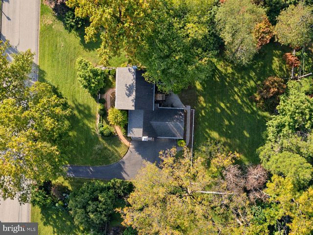 209 PLUSH MILL RD, Wallingford, PA 19086