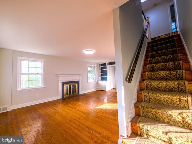 209 PLUSH MILL RD, Wallingford, PA 19086