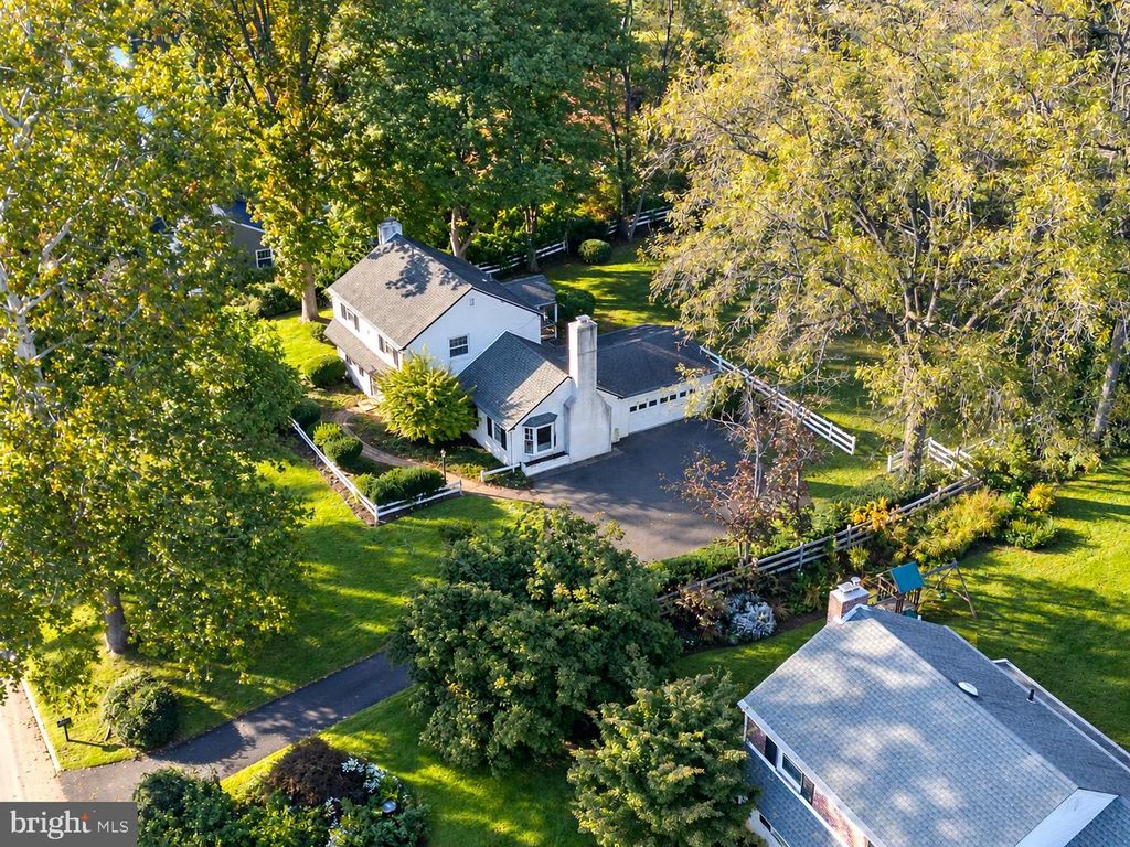 209 PLUSH MILL RD, Wallingford, PA 19086