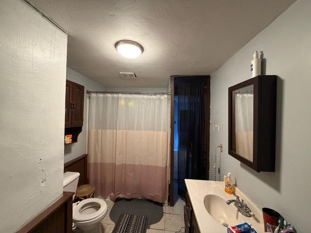 1408 Main St, Sharpsburg, PA 15215