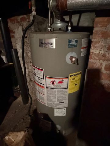 1408 Main St, Sharpsburg, PA 15215