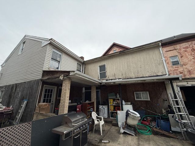 1408 Main St, Sharpsburg, PA 15215