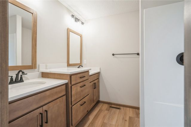 511 Park View Court, Mt Vernon, IA 52314