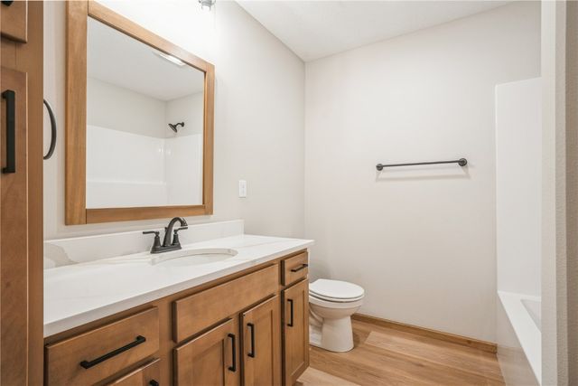 511 Park View Court, Mt Vernon, IA 52314