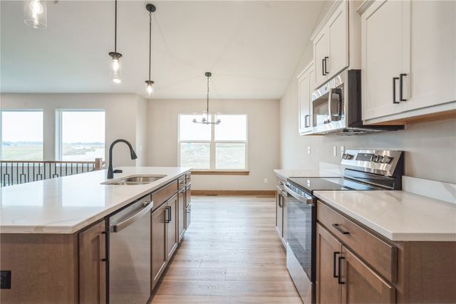 511 Park View Court, Mt Vernon, IA 52314