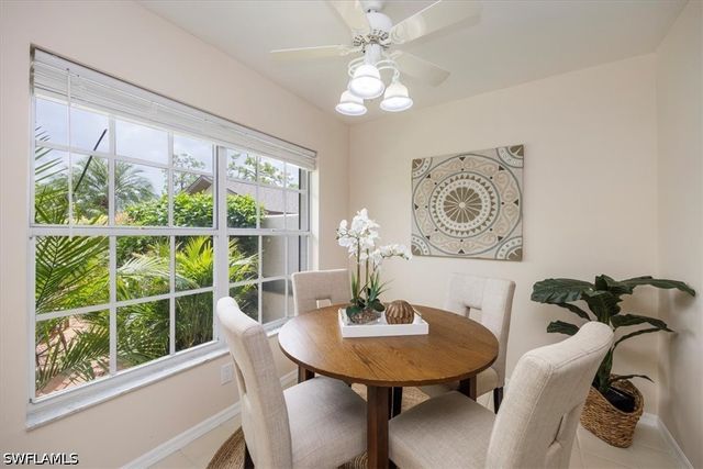 245 Deerwood CIR 12-8, Naples, FL 34113