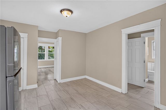 28 Pumgansett Street, Providence, RI 02908