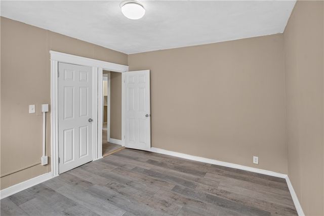 28 Pumgansett Street, Providence, RI 02908
