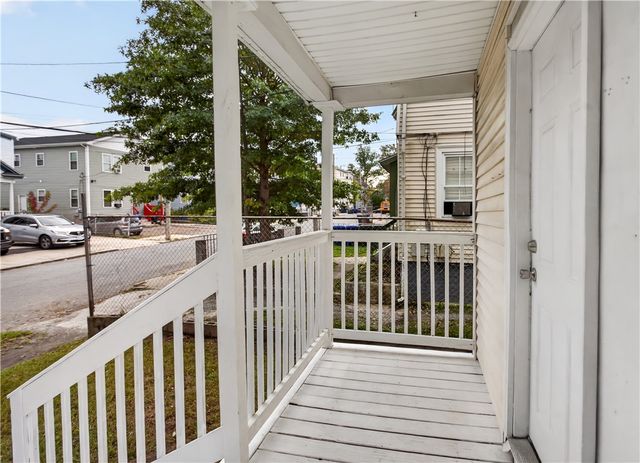 28 Pumgansett Street, Providence, RI 02908